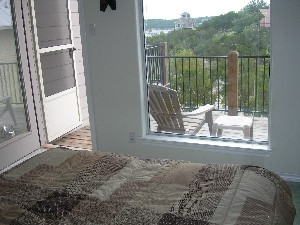 guest_bed_deck